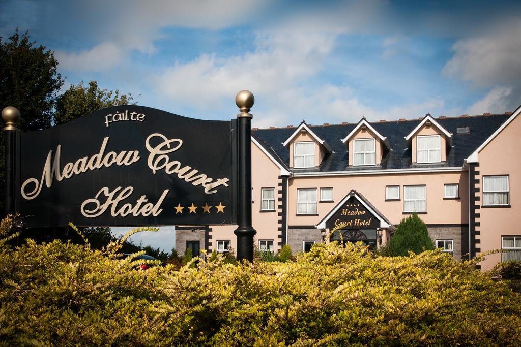 Meadow Court Hotel Loughrea Exterior foto