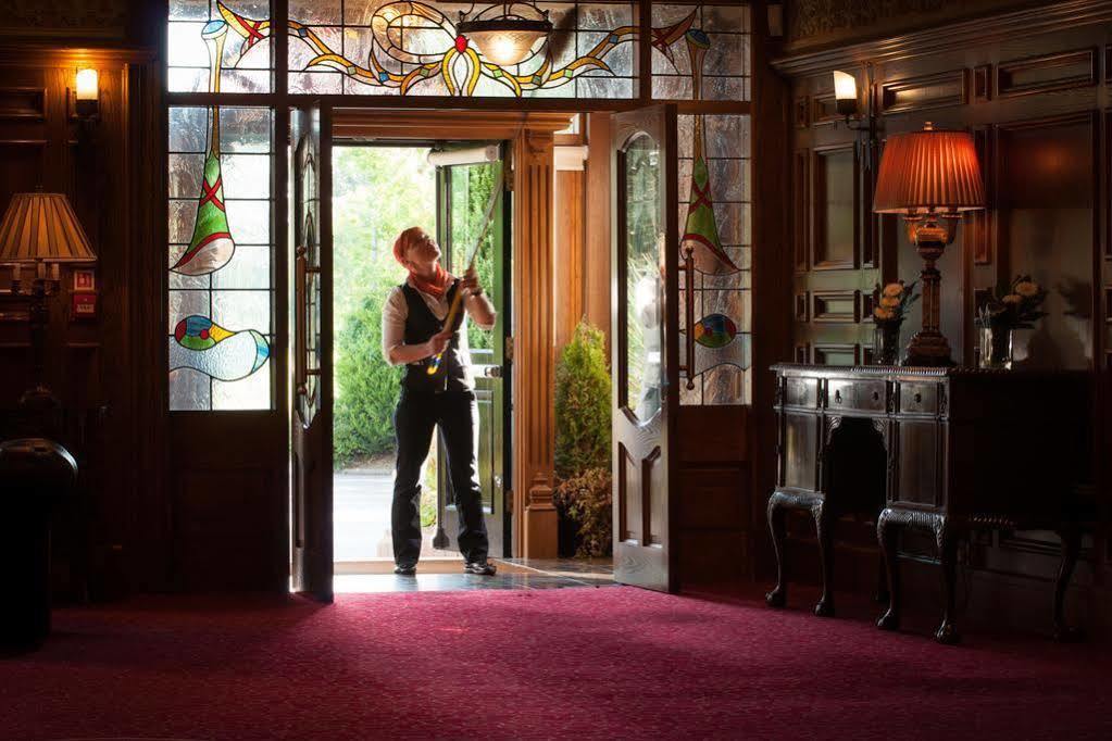 Meadow Court Hotel Loughrea Exterior foto